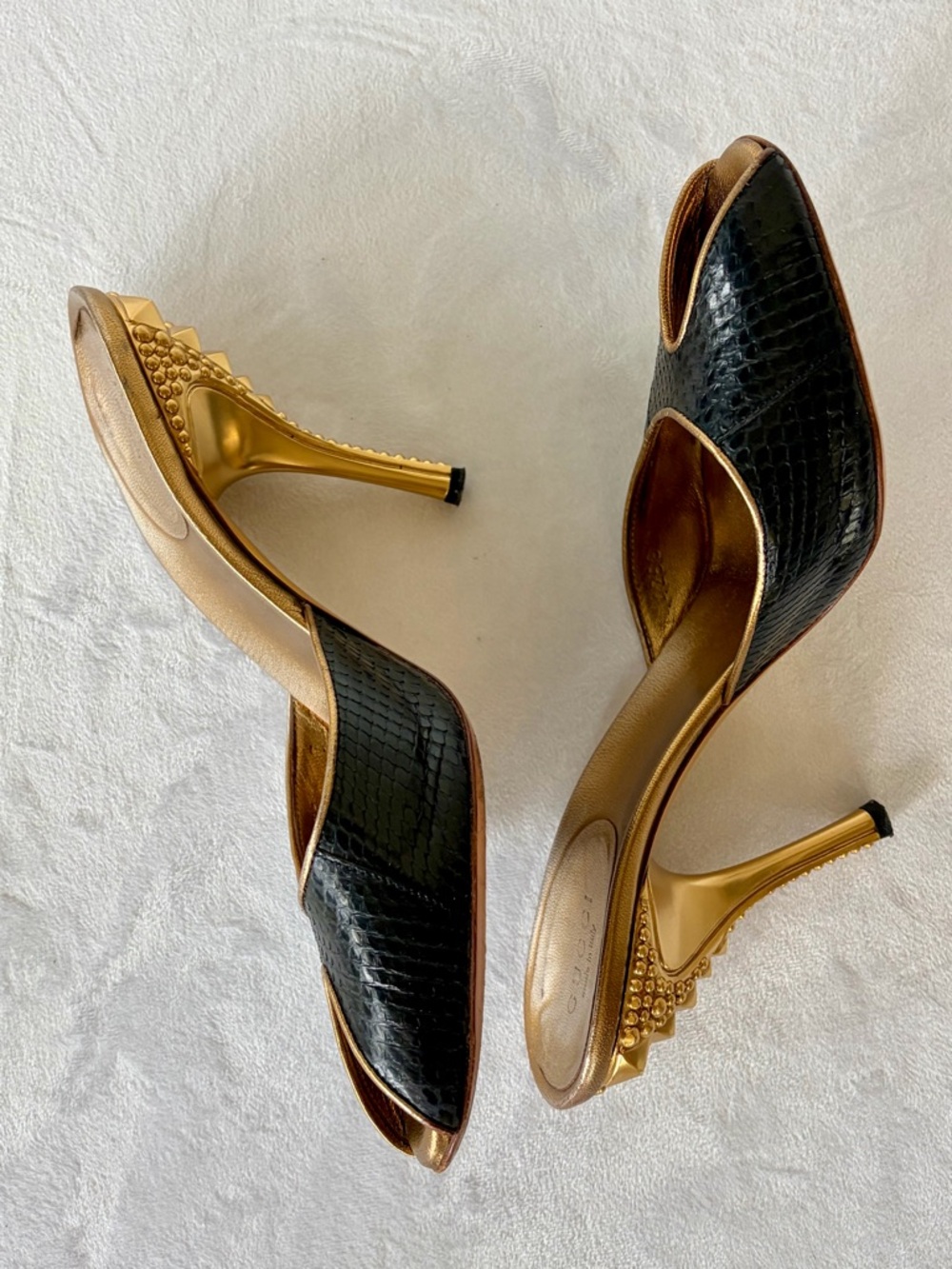 Gucci Rare Tom Ford Runway snakeskin slides, reptilian heel, blk & gold, 7 - Picture 4 of 17